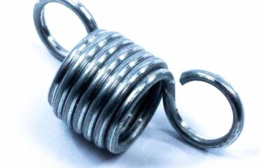 MOLA HELICOIDAL TENSIONADORA DE ACO